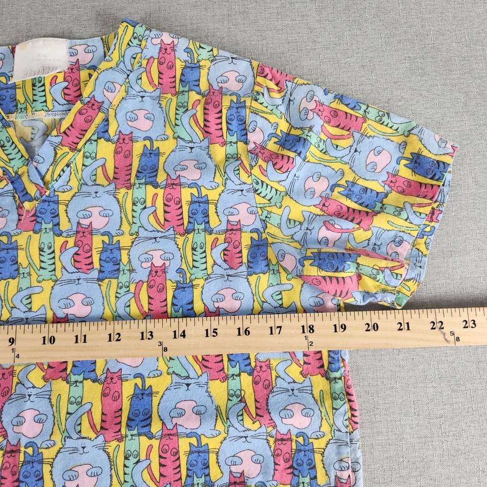Lot 4 Women Scrub Tops Landau Peaches UA Scrubs Animal Print XS S Dog Cat Bunny - Picture 13 of 13